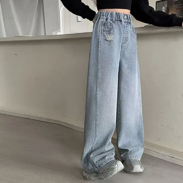 Hf Quần jeans bé gái mùa xuân và mùa thu 2025 phong cách mới trẻ em phong cách phương Tây lỏng lẻo, trung bình đến lớn trẻ em quần ống rộng quần ống đứng