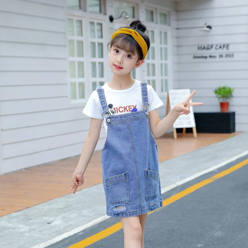 Set yếm denim tiểu thư cho bé gái