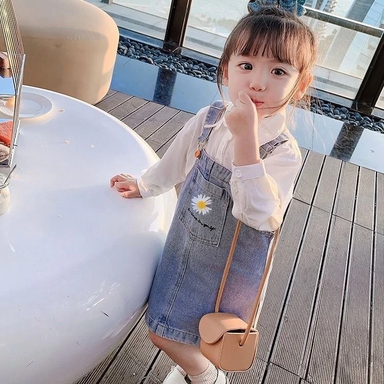 Set yếm denim tiểu thư cho bé gái