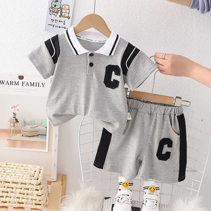 Bộ đồ thể thao nam cho bé - thoải mái vận độ