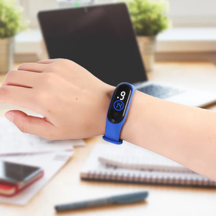 Aixuexi Đồng hồ điện tử sáng màn hình cảm ứng 50m Đèn LED chống nước băng Cổ tay thể thao đồng hồ dạng lắc tay cho đồng hồ điện tử cho trẻ em Đồng hồ điện tử sốc