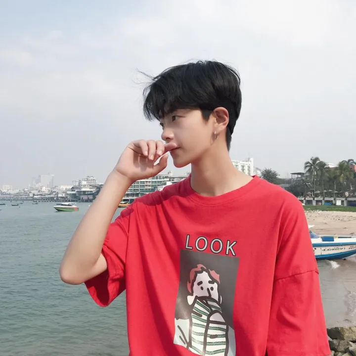 Áo T-shirt nam, cổ tròn, cộc tay, họa tiết in hoa, phong cách cá tính, phong cách Hàn Quốc, phù hợp cho mùa hè, kiểu dáng rộng rãi, phong cách học sinh9