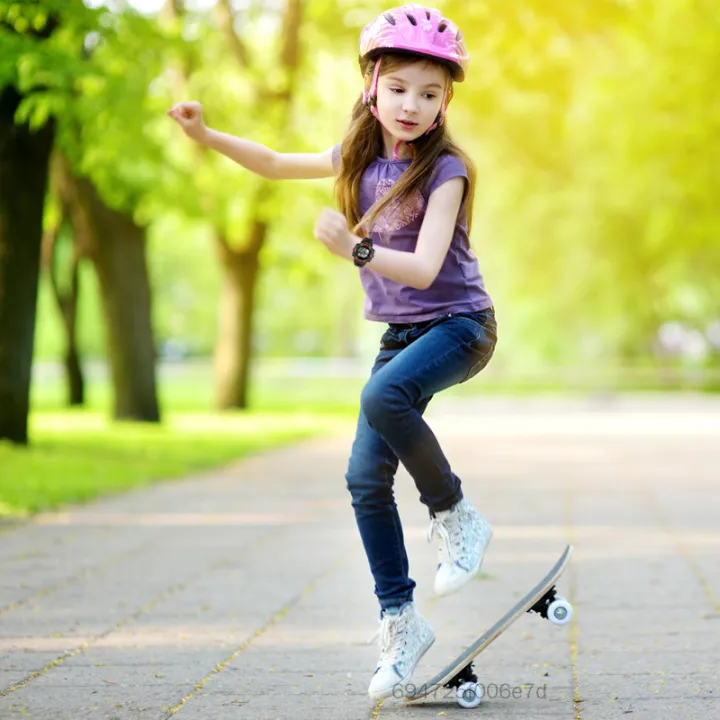 Đồng hồ kỹ thuật số phát sáng đa chức năng của trẻ em không thấm nước AERH-VN