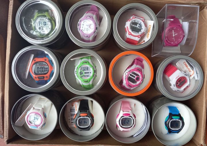 Đồng hồ trẻ em điện tử Diray chính hãng màu hồng nhạt dây silicone mềm  cho bé tay nhỏ