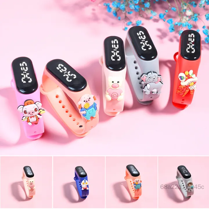 Phim hoạt hình Doll Watch dẫn trẻ em Đồng hồ điện tử Lumining Touchs Vòng đeo tay Đồng hồ chống nước Pel-VN